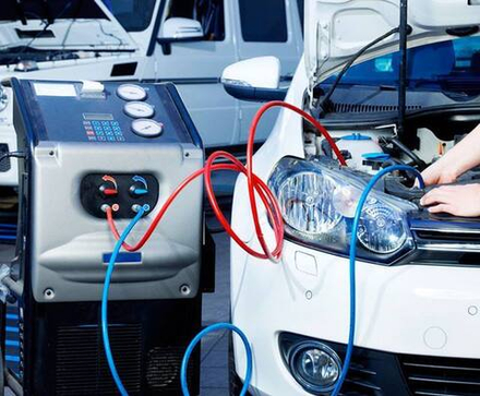 Заправка автокондиционеров от 1500₽