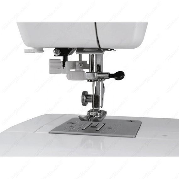 Швейная машина Janome MV 530S