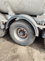 FoxTank 8777 Полуприцеп цистерна 877721 (светлые нефтепродукты)