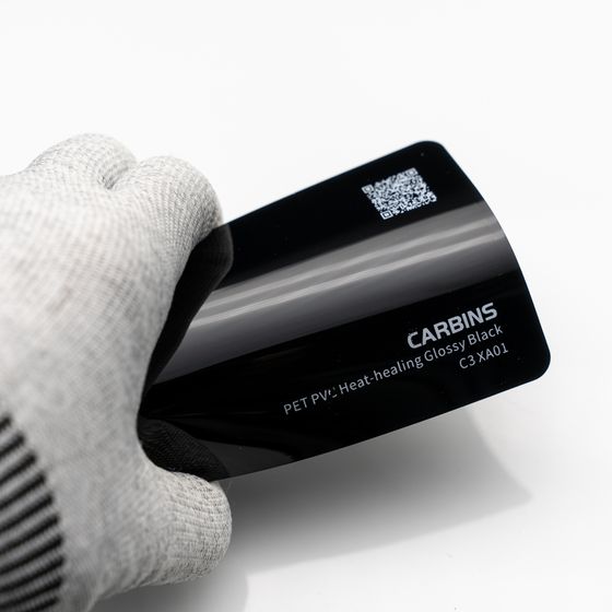 Веер образцов виниловой цветной пленки Carbins