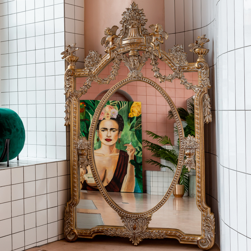 Настенное зеркало Миранда Объект мечты