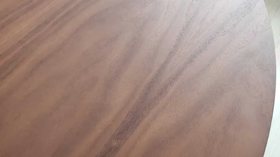 Стол обеденный Type D 100 см основание D 43 см (орех/черный)