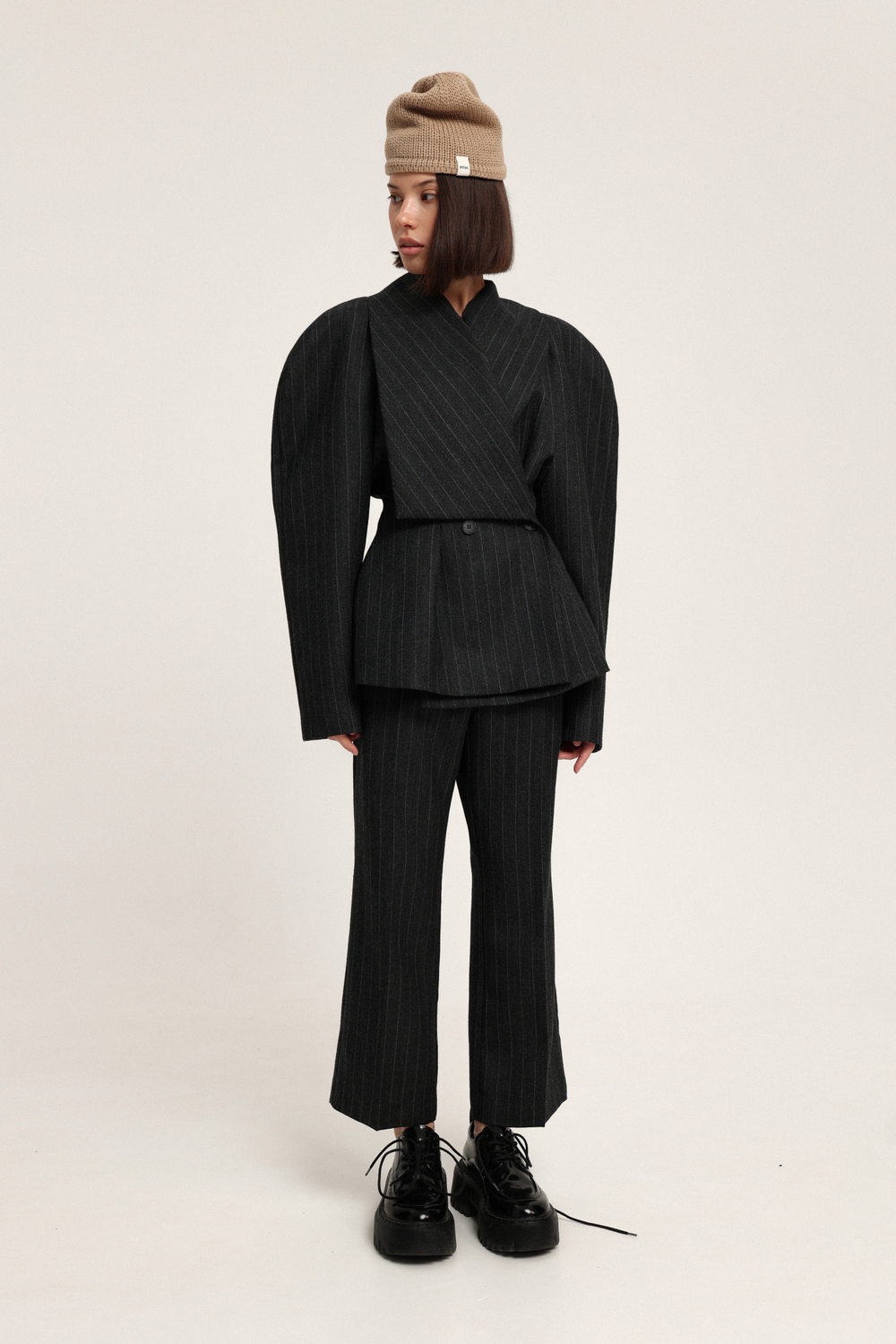 Брюки клёш укороченные