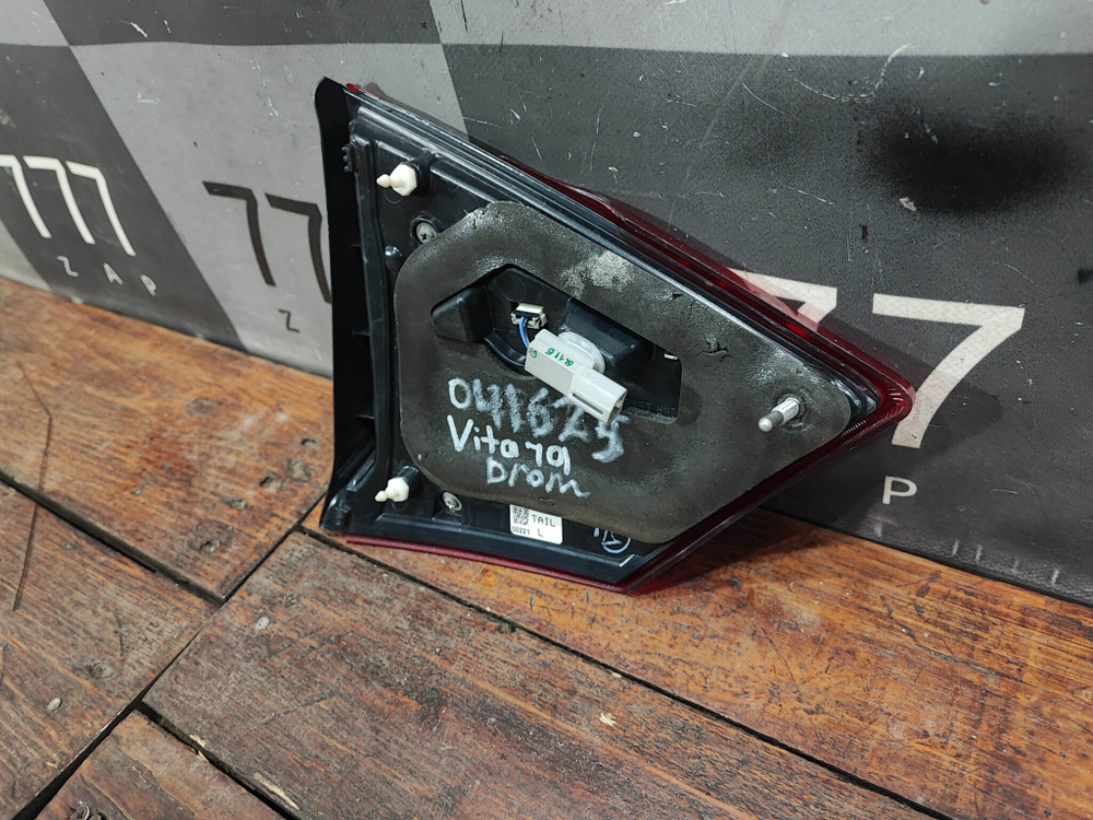 Фонарь задний левый Suzuki Vitara 2 18-24 Б/У Оригинал 3570286R00