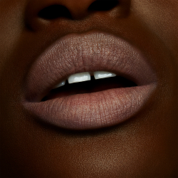 MAC Cosmetics Powder Kiss Liquid Lipcolour - жидкая матовая помада, 5 ml