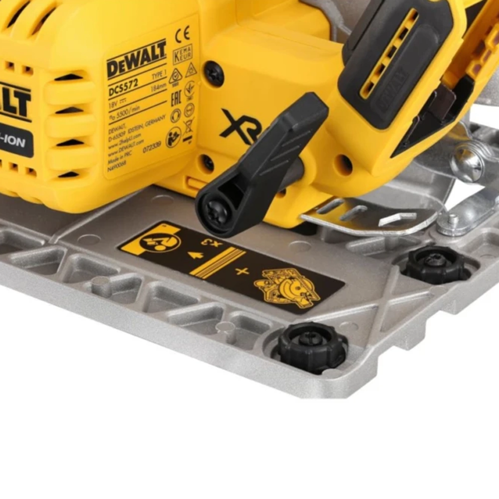 DeWalt DCS572NT аккумуляторная дисковая пила (без АКБ и ЗУ) DCS572NT-XJ