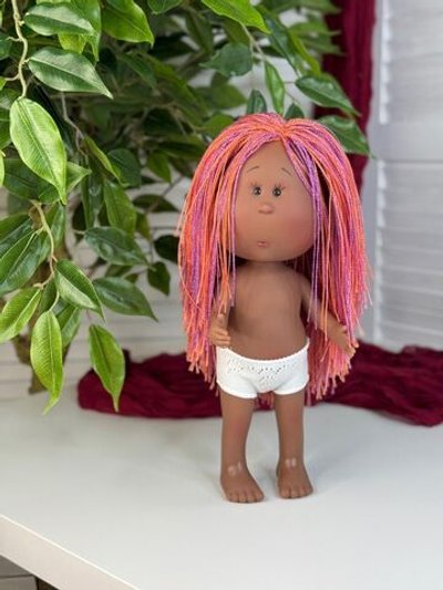 Кукла Nines виниловая 30см MIA без одежды (3000WN2)