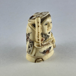 Статуэтка нэцкэ Монах молодой