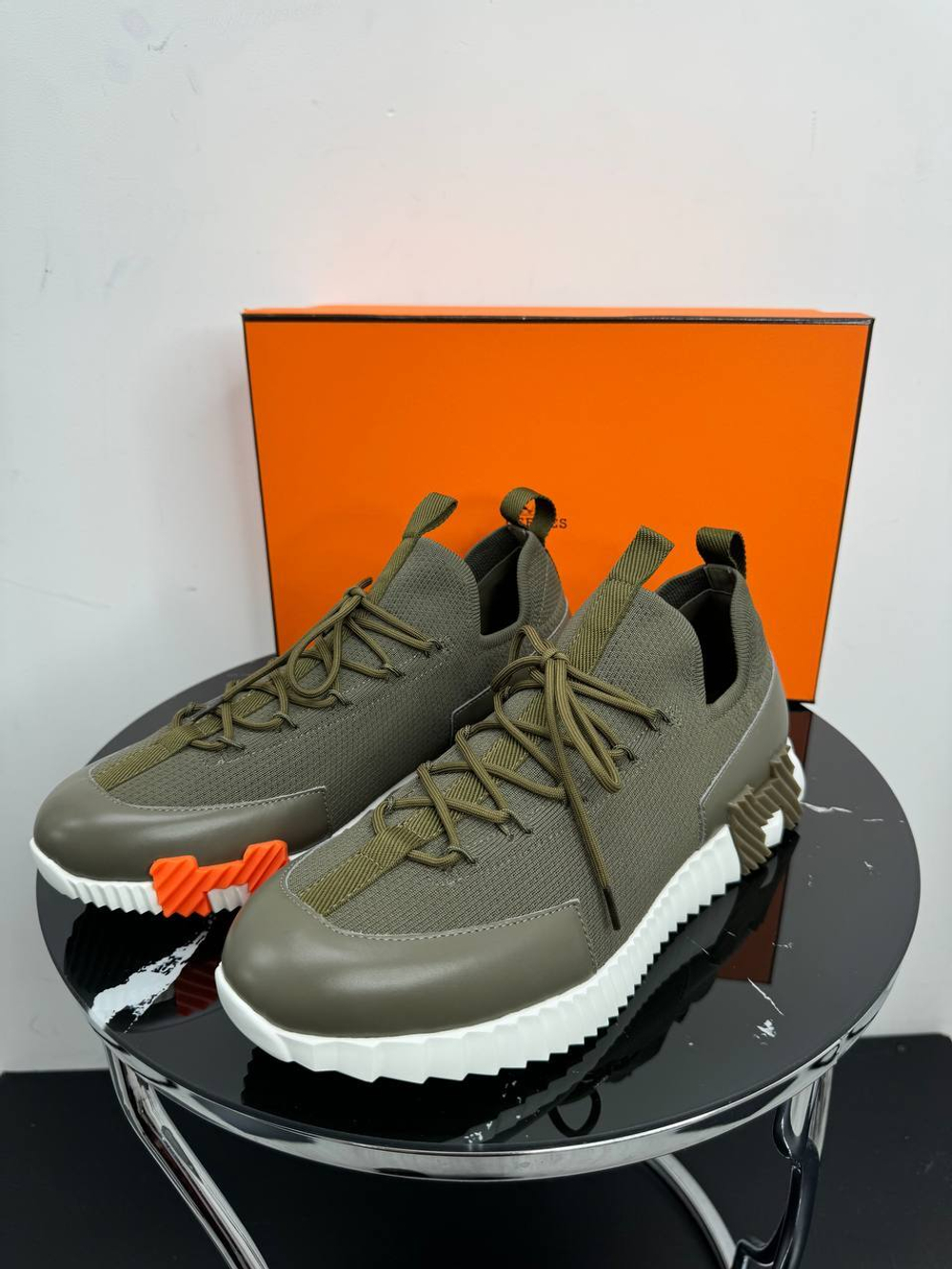 Кроссовки Hermes
