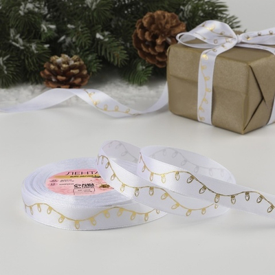 Атласная лента новогодняя 15 мм