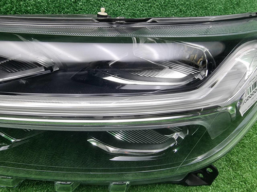 Фара левая Volvo XC40 (2017-2022) LED