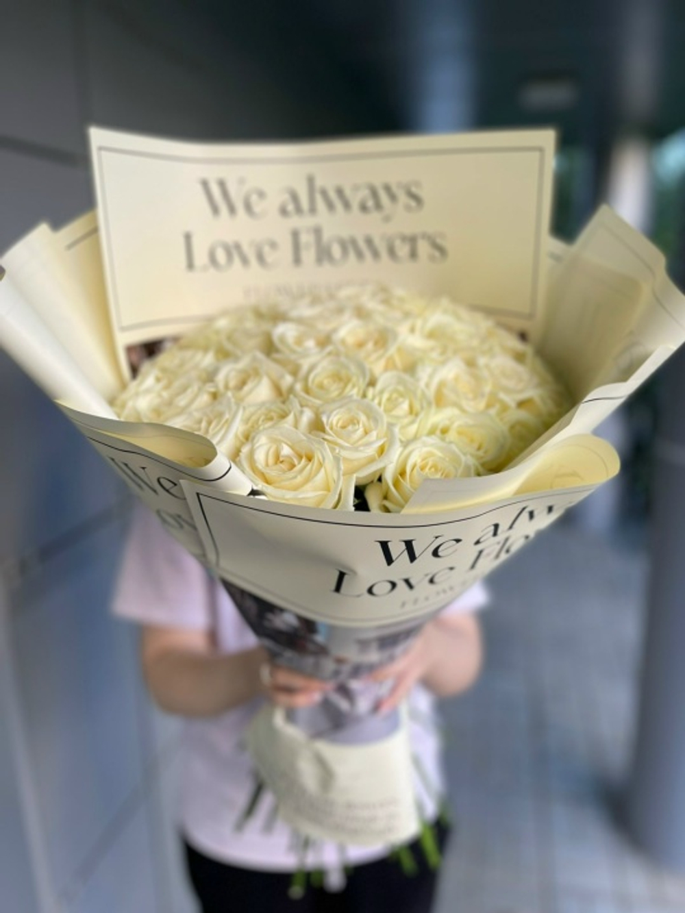 купить букет 35 белых роз казань с доставкой