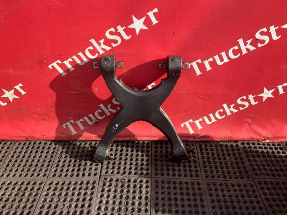 Тяга реактивная X-образная 2018г.