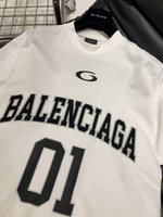 Футболка Balenciaga