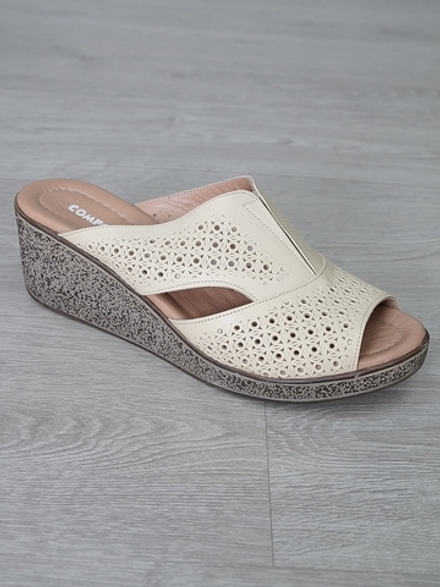 Шлепанцы женские COMFORT TIME 06136\017-42