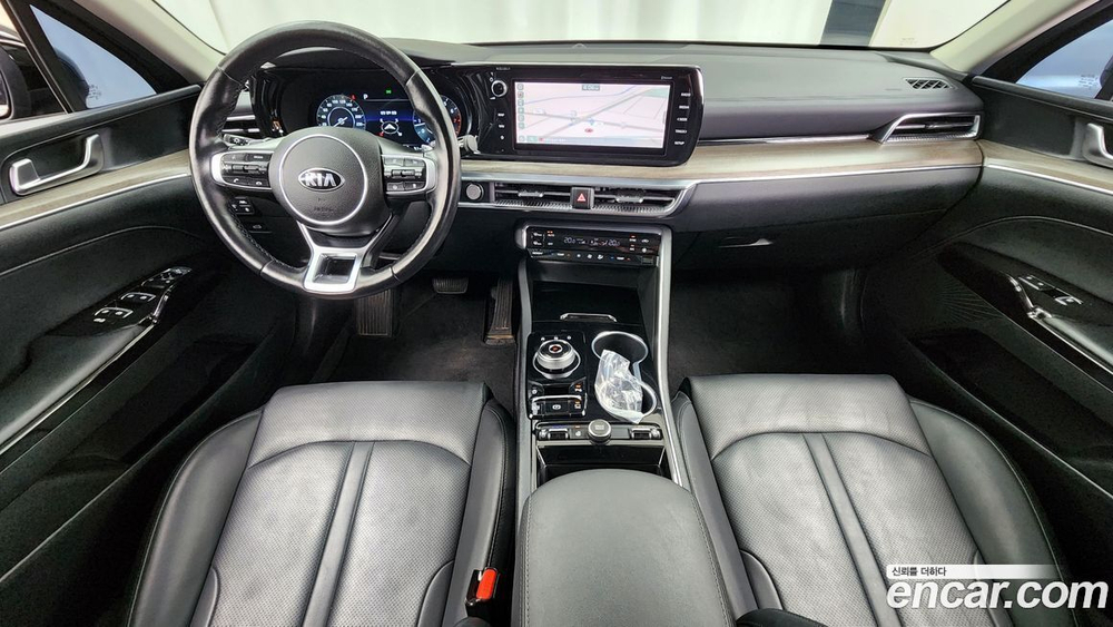 Kia K5 (Optima) 3 Generation 2.0 (05.2020)
