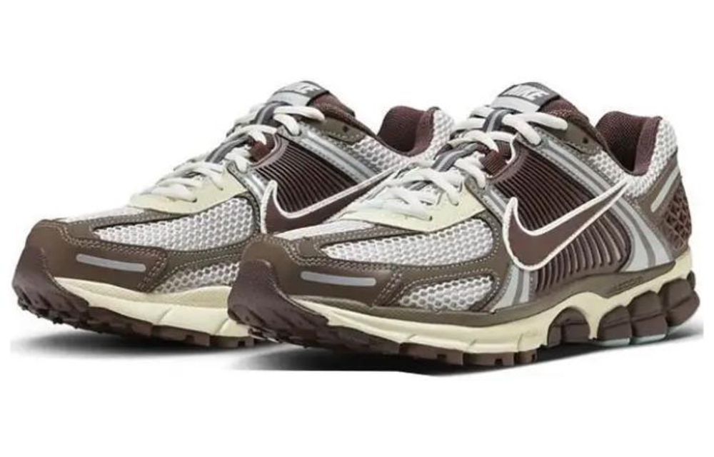 Кроссовки Nike Air Zoom Vomero 5 (Женская размерная сетка)