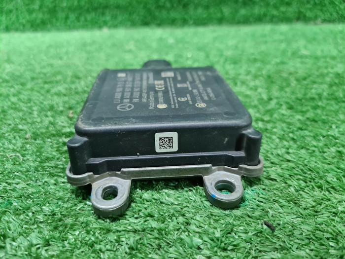 Датчик радарный Mercedes C w205 (2014-2023)