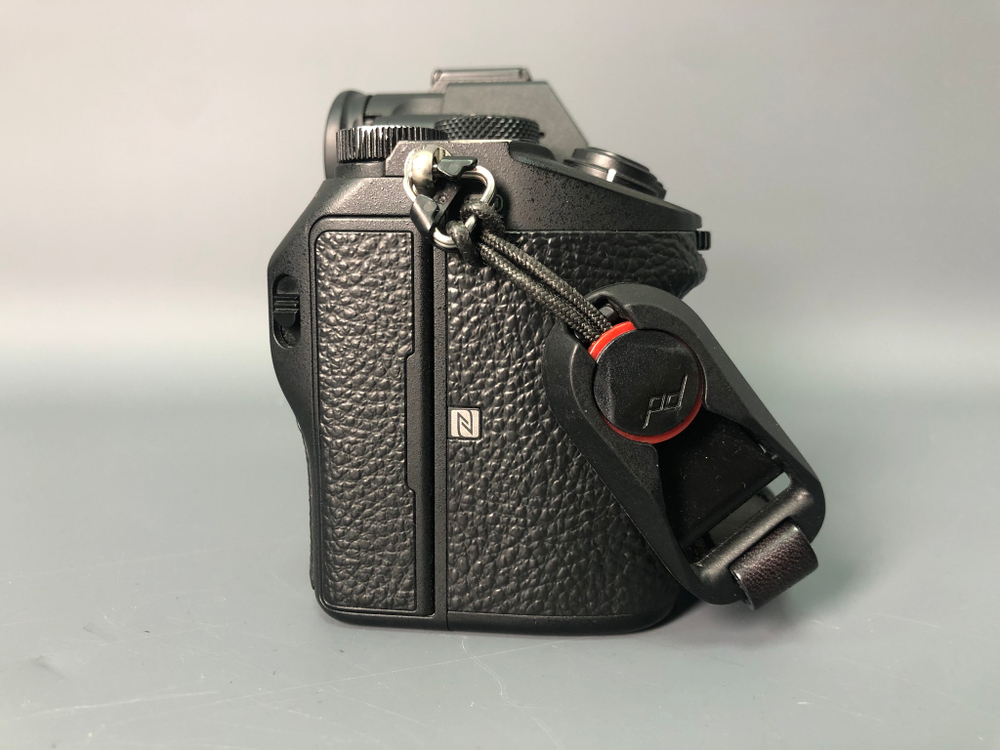 Sony A7 III, 74010 кадров пробега.