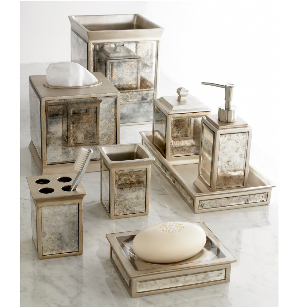 Коллекция аксессуаров Palazzo Vintage Mirror от Kassatex