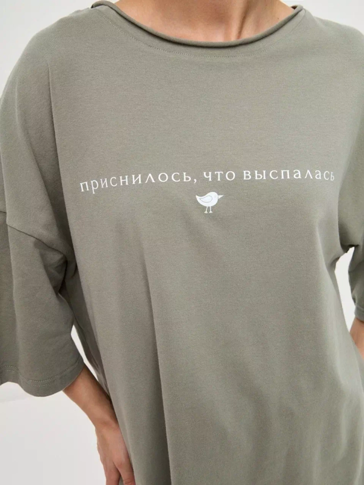 футболка в цвете хаки "приснилось, что выспалась"