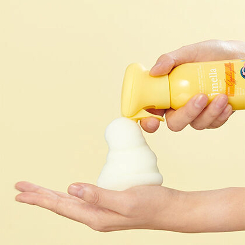 Пенка очищающая воздушная Jmella Family Whipping Cleanser Disney 200 мл