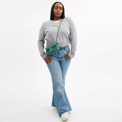 COACH СУМКА ЧЕРЕЗ ПЛЕЧО TABBY 20 С МЯГКОЙ ПОДКЛАДКОЙ, ЗЕЛЕНЫЙ