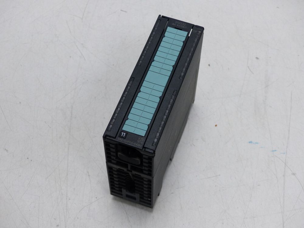 Б/у SIEMENS 6ES7 332-5HF00-0AB0