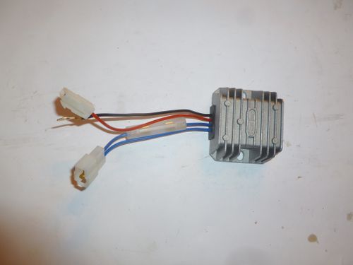 Реле зарядки АКБ для SDG 4000,5000.6500E/Charging voltage regulator relay