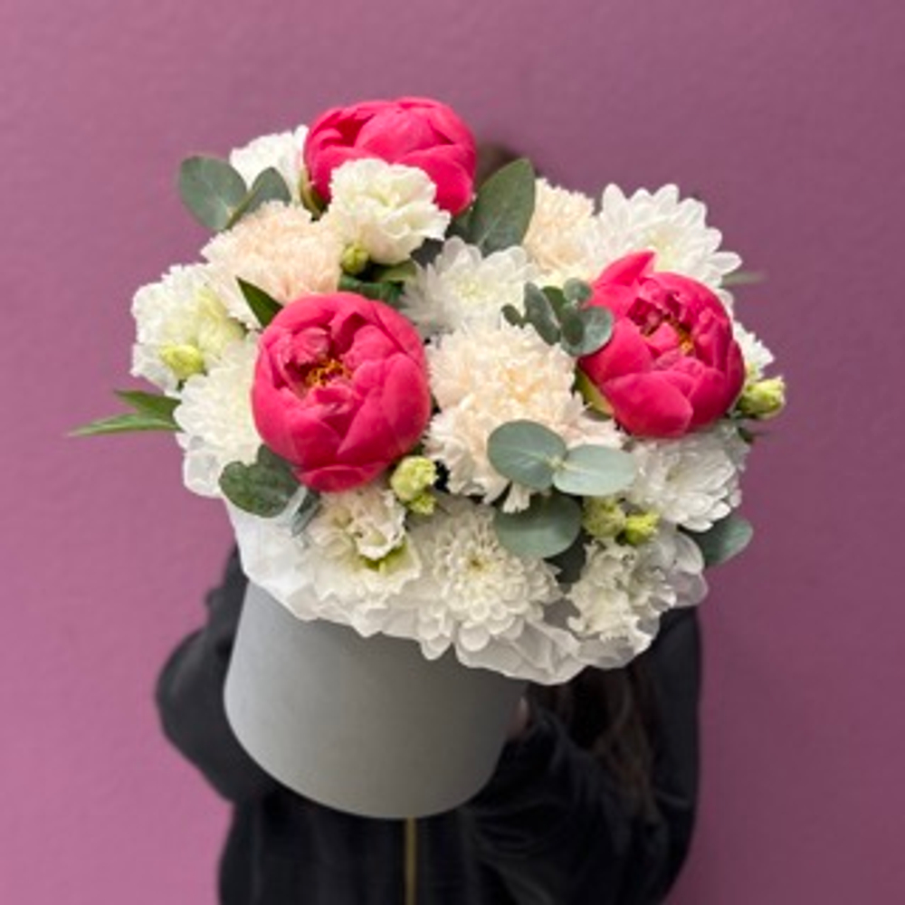 Коробка цветов "Peony Sunset" #79