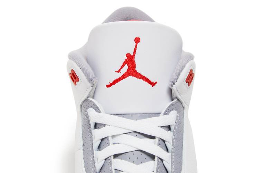 Кроссовки Jordan Air Jordan 3 Retro "Fire Red" 2022