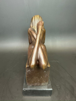 Бронзовая скульптура «Знак Зодиака Водолей»