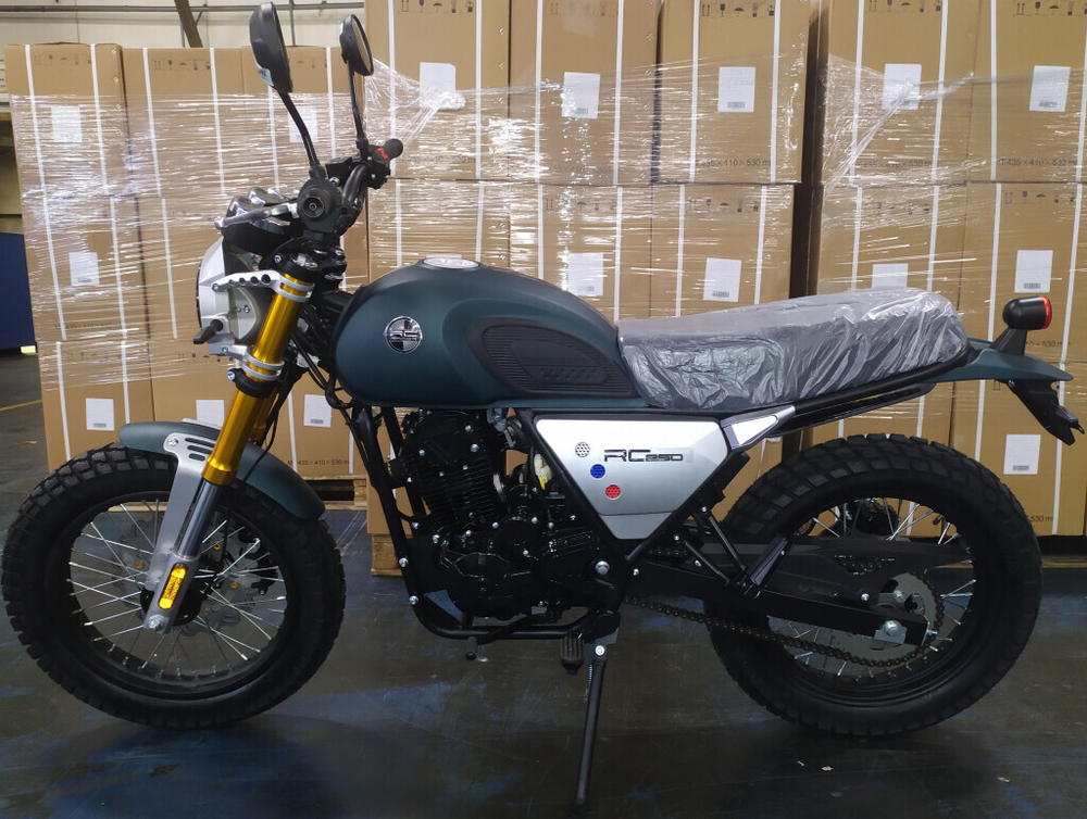 RC 250 CK -A TRIUMPH ДОРОЖНЫЙ темно-синий