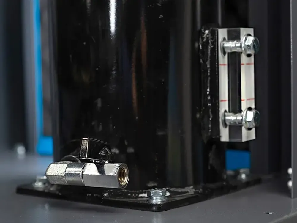 Винтовой компрессор Hansmann RSE 5.5-10 с частотным преобразователем