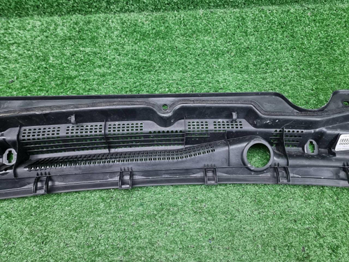 Жабо Changan Alsvin (2018-н.в.)