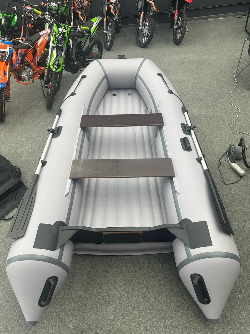 Лодка ПВХ АНДРОМЕДА Air 410