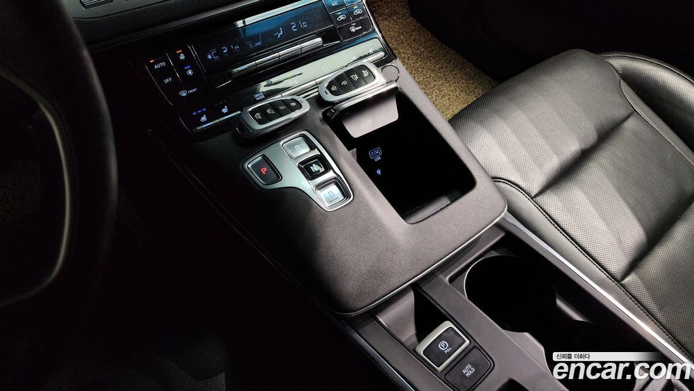 Hyundai The New Grandeur (Azera) IG 2.5 (05.2021)