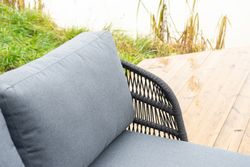 "Позитано" лежак плетеный из роупа, каркас алюминий темно-серый (RAL7024) муар, роуп темно-серый круглый, ткань темно-серая 027