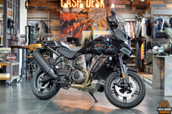Harley-Davidson Pan America 1250 Special (Vivid Black)