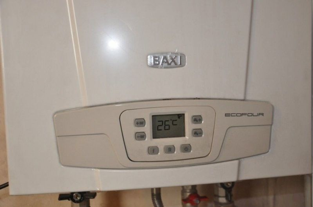 Настенный газовый котел BAXI ECO Four 1.24