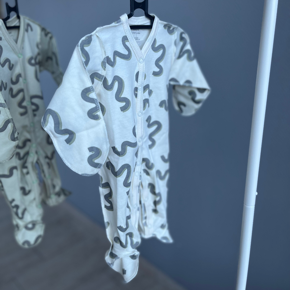 Комбинезон HUGS AND KISSES (RANT) арт.16-56