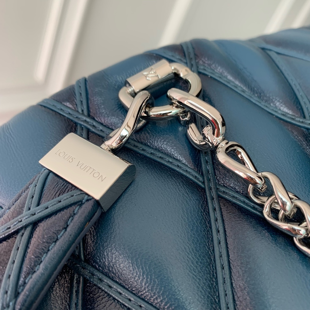 Louis Vuitton GO-14 PM
