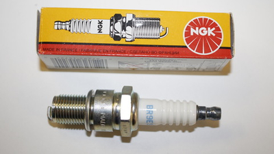 Комплект свечей BR9ES X 10шт