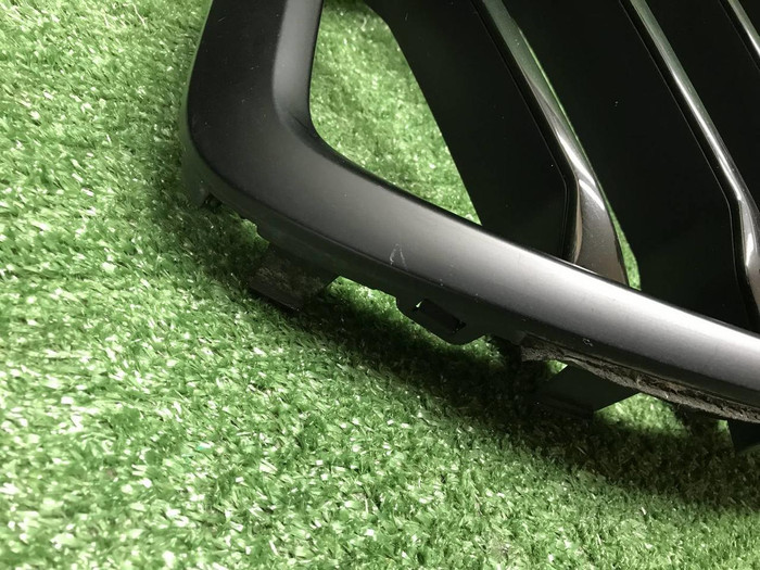 Решетка радиатора BMW X6 G06 (2023-н.в.)