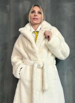 Шуба /белая /классика/ эко мех