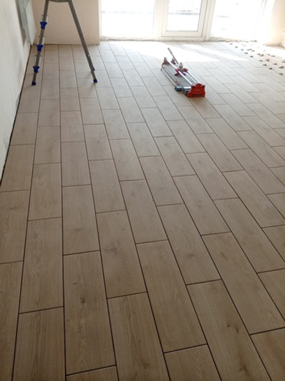 Облицовка керамогранитом пола