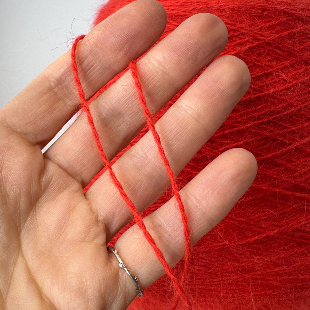 FLUFF - Gruppo Filpucci Industrie Filati; 70% ангора, 10% меринос, 20% п/а; 550м/100гр; col. 607974 ARANCIONE, цвет: пламенный красный