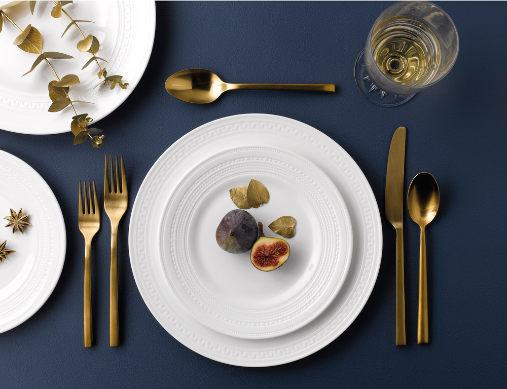 Wedgwood Тарелка для завтрака Intaglio 20 см 5C104005102