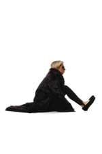 PRE-ORDER FUR ÉSME