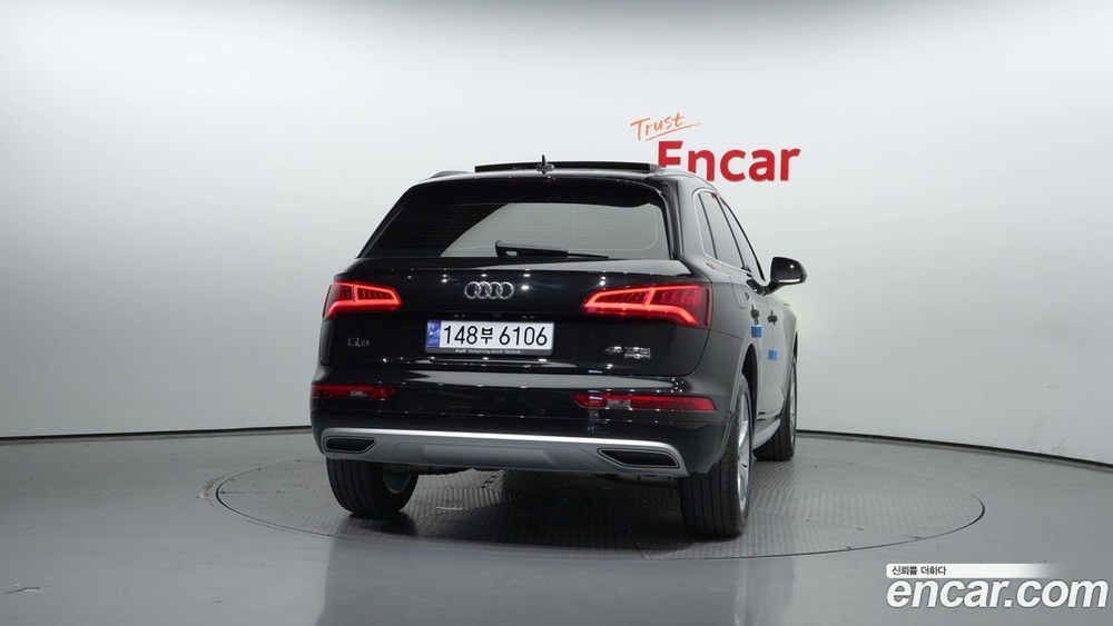 Audi Q5 (FY) 45 TFSI Quattro Premium (08.2020)